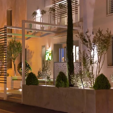 Hotel Madalu Viserba Di Rimini