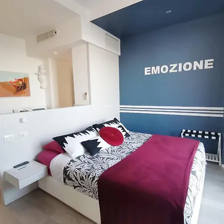 Отель Madalu Viserba Di Rimini