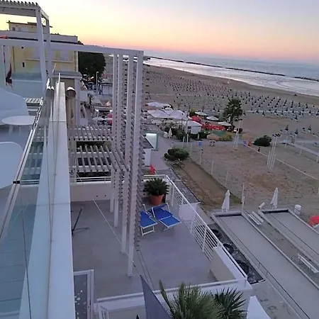 호텔 Madalu Viserba Di Rimini