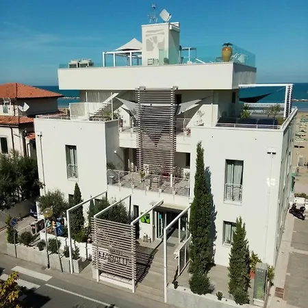 Madalu 3* Viserba Di Rimini